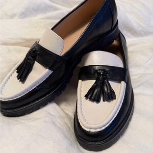 Bandolino Fillus Women's Black/Cream Tassel Loafers